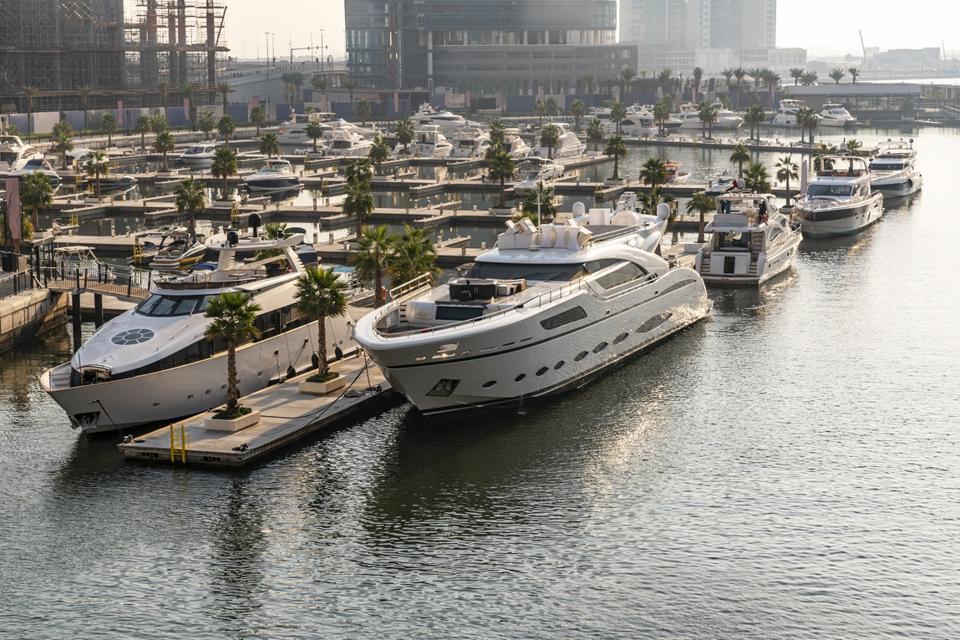 Exploring the Rise of Luxury Marine Experiences in Dubai